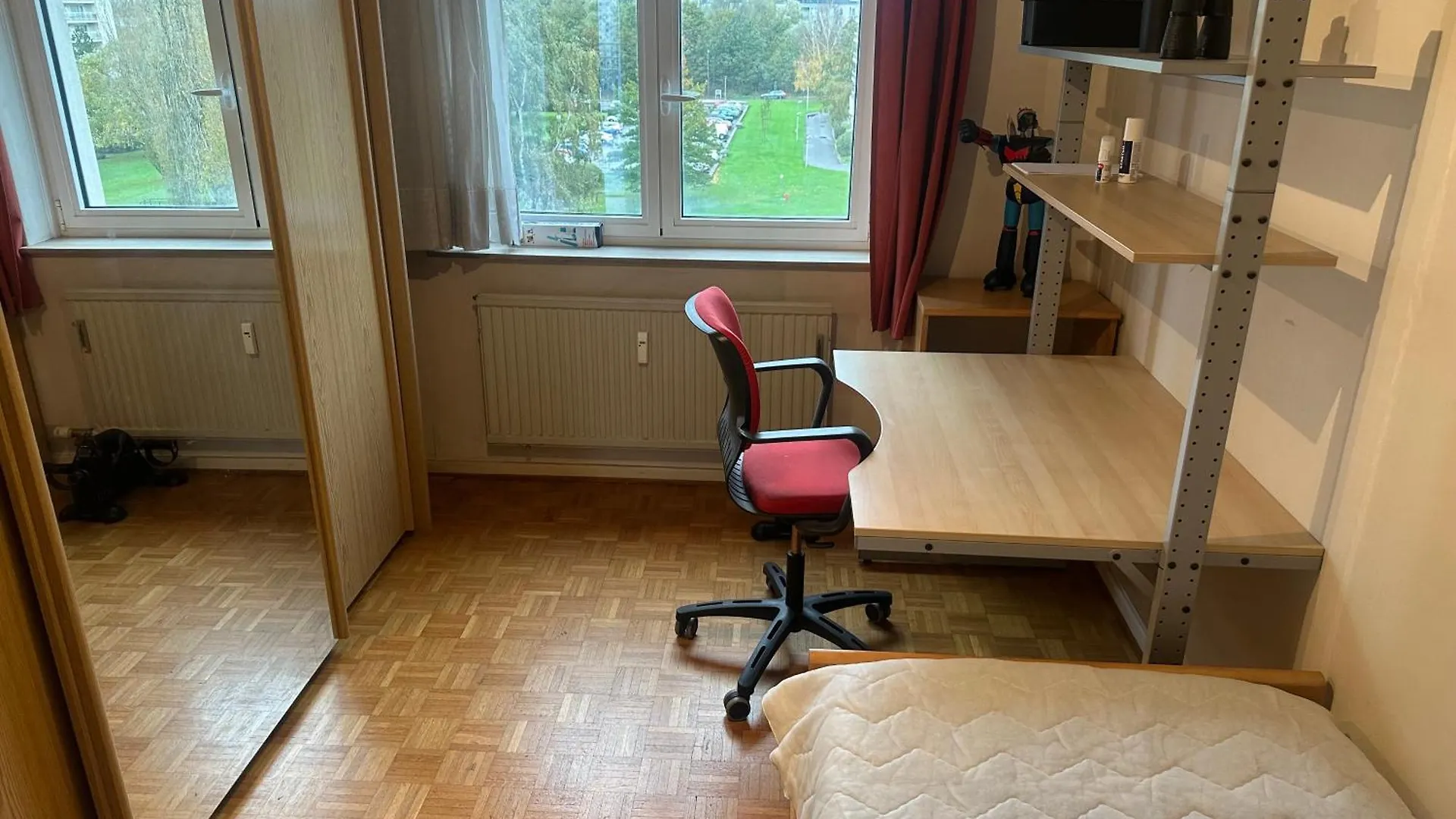 Chouette Apparemment Apartment Brussels