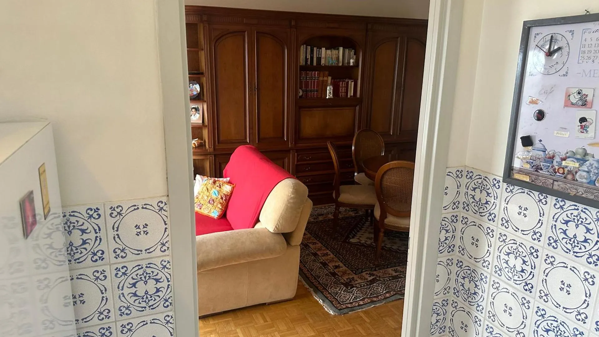 Chouette Apparemment Apartment Brussels